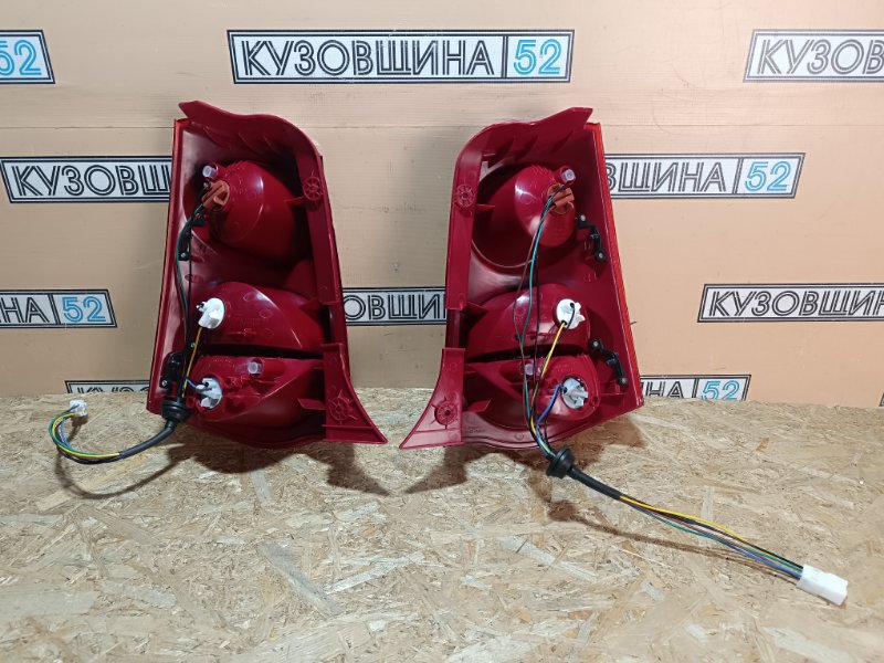 Комплект задних фонарей