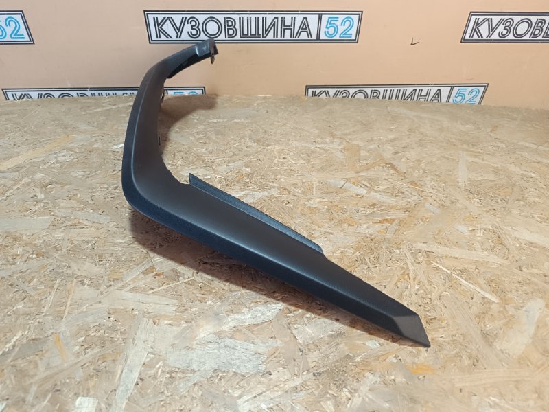 Накладка бампера