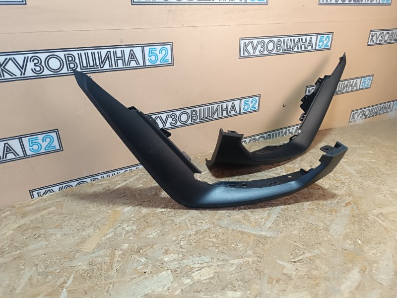 Накладка бампера