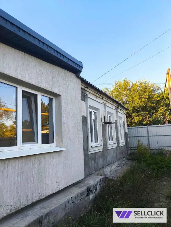 Продается дом с ремонтом и участком