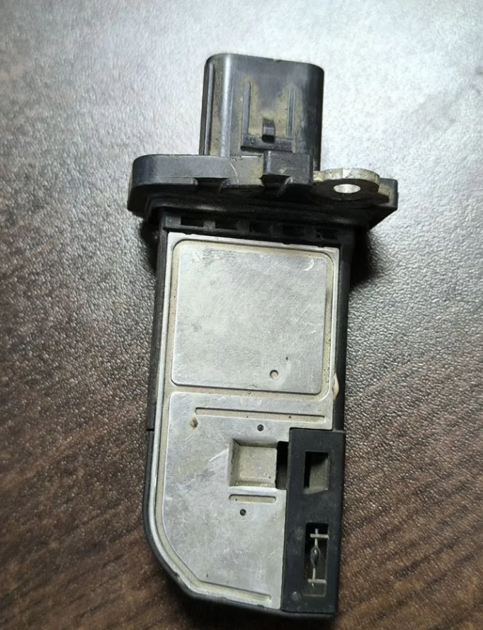 Датчик дмрв Пежо Боксер Ситроен Джампер e5