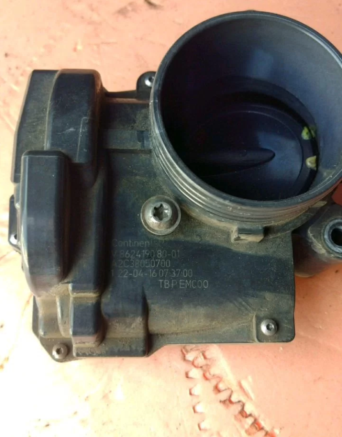 Дроссельная заслонка 862419080