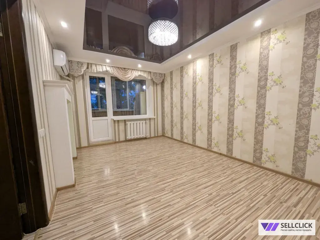 Продается двухкомнатная квартира на Левом берегу