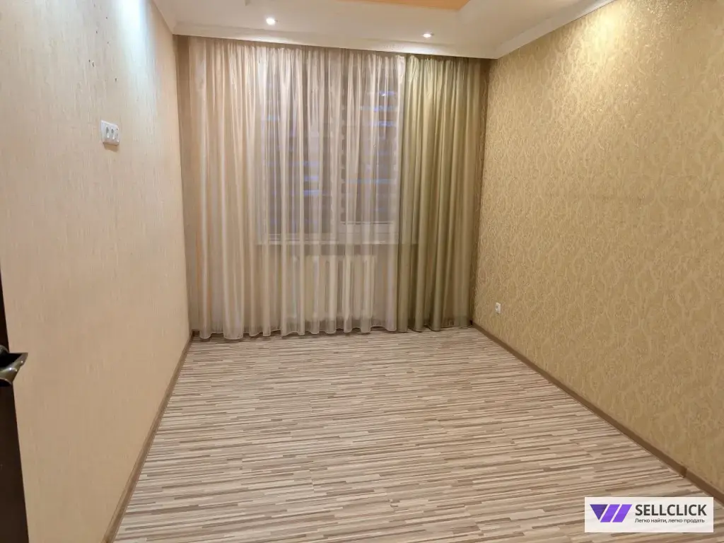 Продается двухкомнатная квартира на Левом берегу