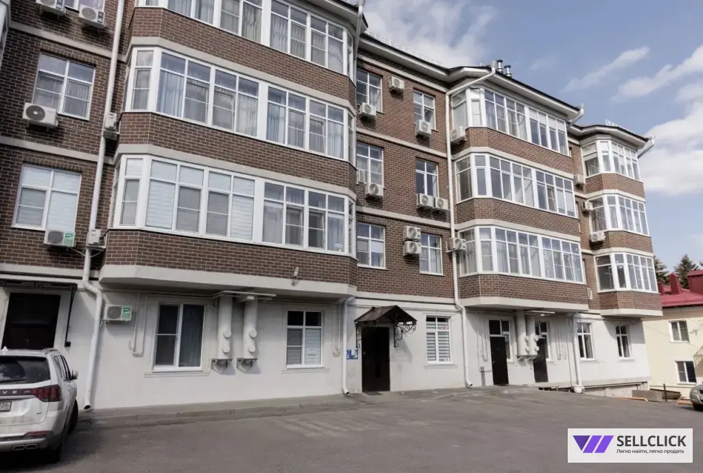 Квартира 2 комнаты, 81 м², 3/4 эт., Агент