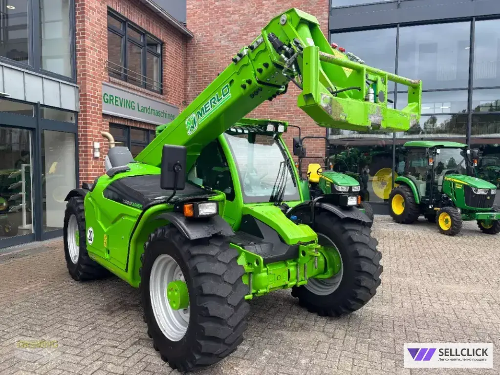 Продам телескопический погрузчик Merlo TF 30.9-115