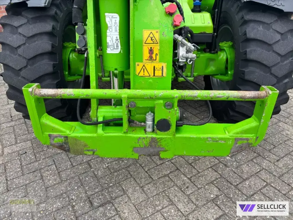 Продам телескопический погрузчик Merlo TF 30.9-115