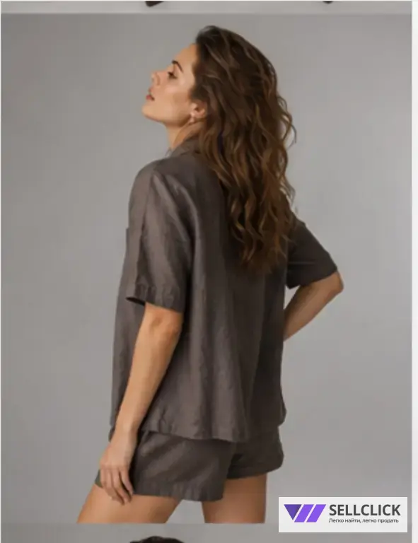 Костюм Brunello Cucinelli льняной с шортами 46-48