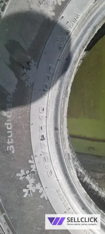 Шины Kumho I'zen KW31 215/70 R16