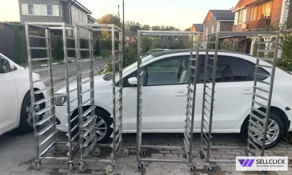 Cтеллаж-шпилька для гастроёмкостей