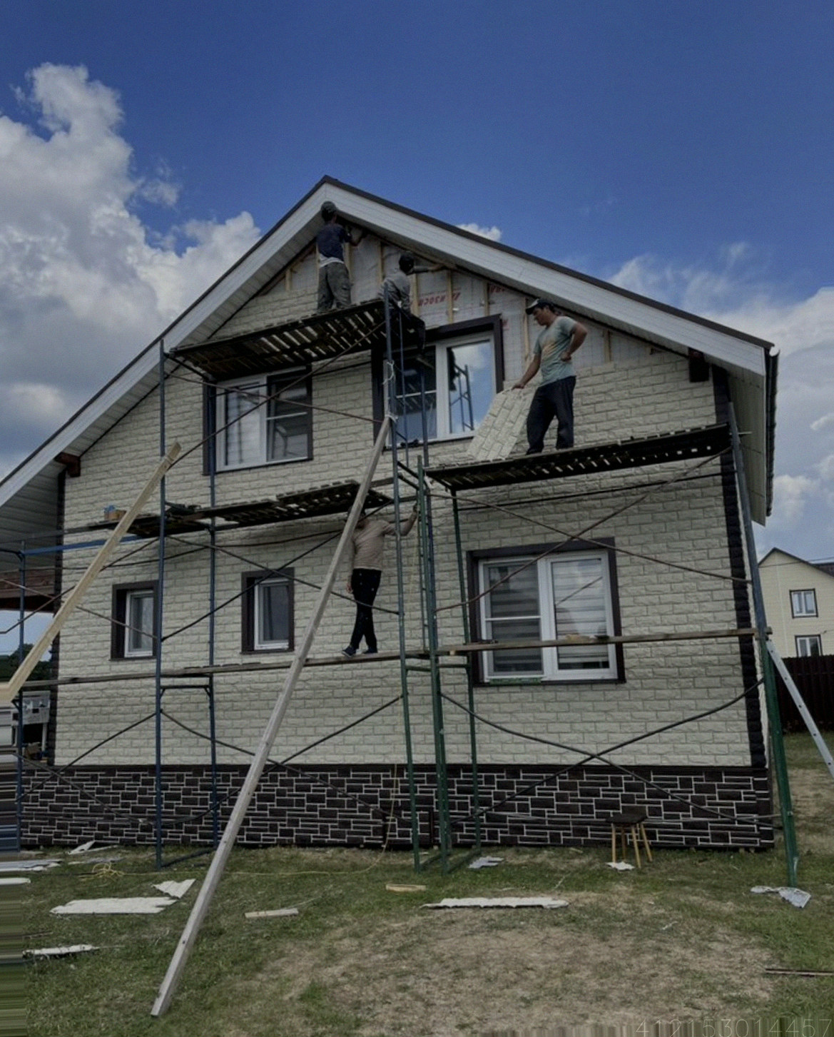 Фасадные работы монтаж сайдинга фасадных панелей Арт.:4110691537