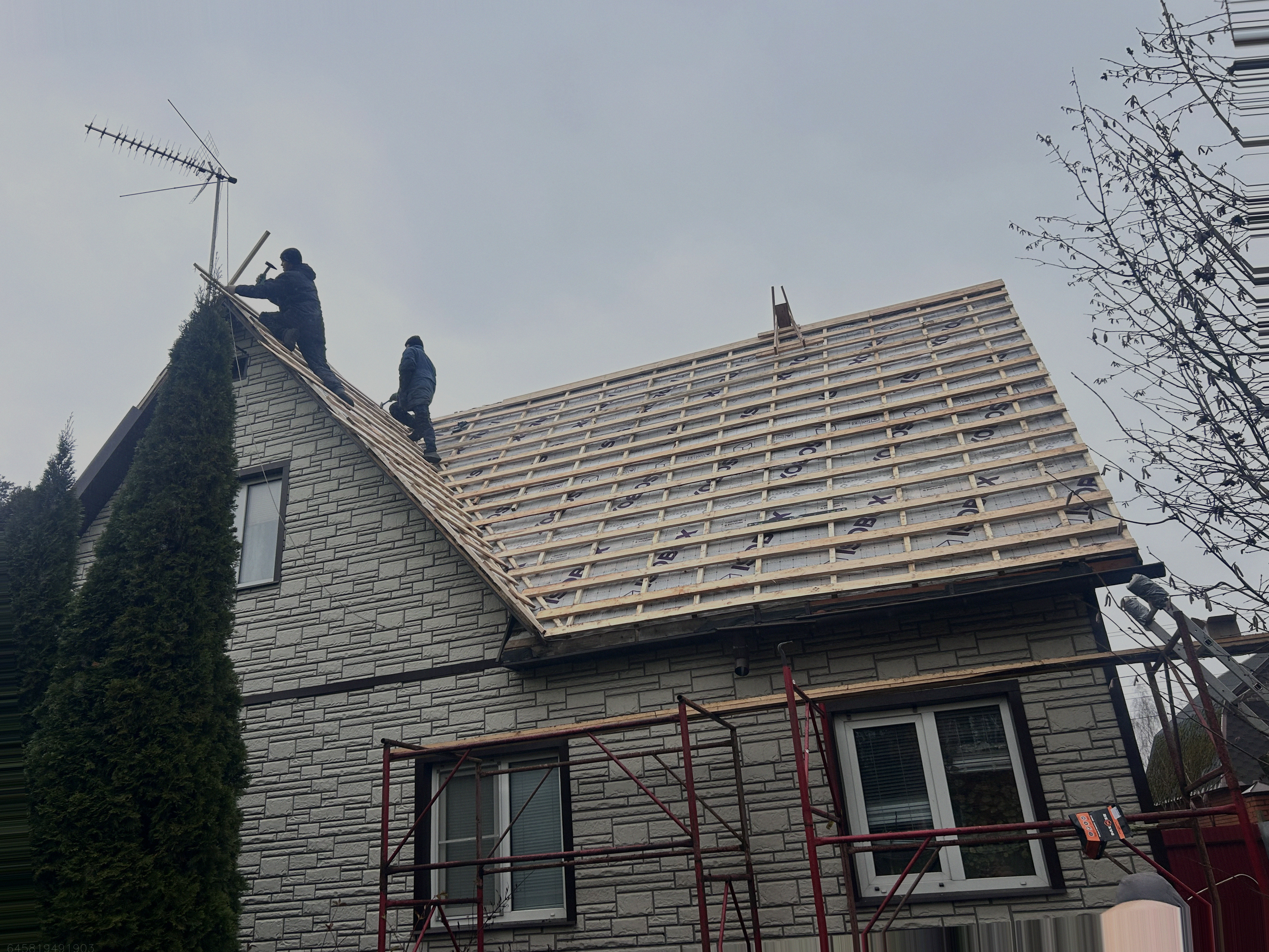 Ремонт крыши устранение протечек под ключ