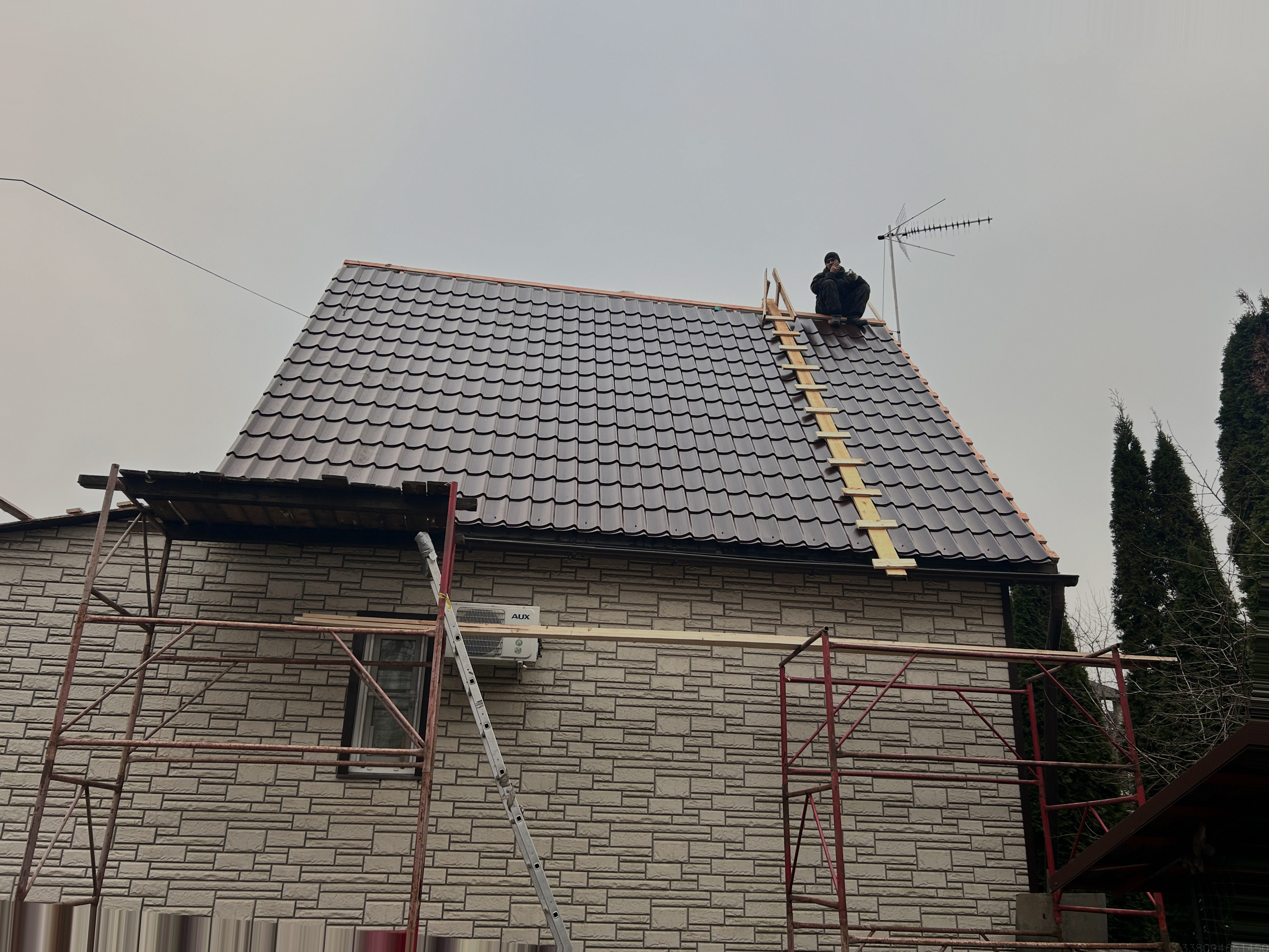 Фасадные работы монтаж сайдинга фасадных панелей Арт.:4730425643