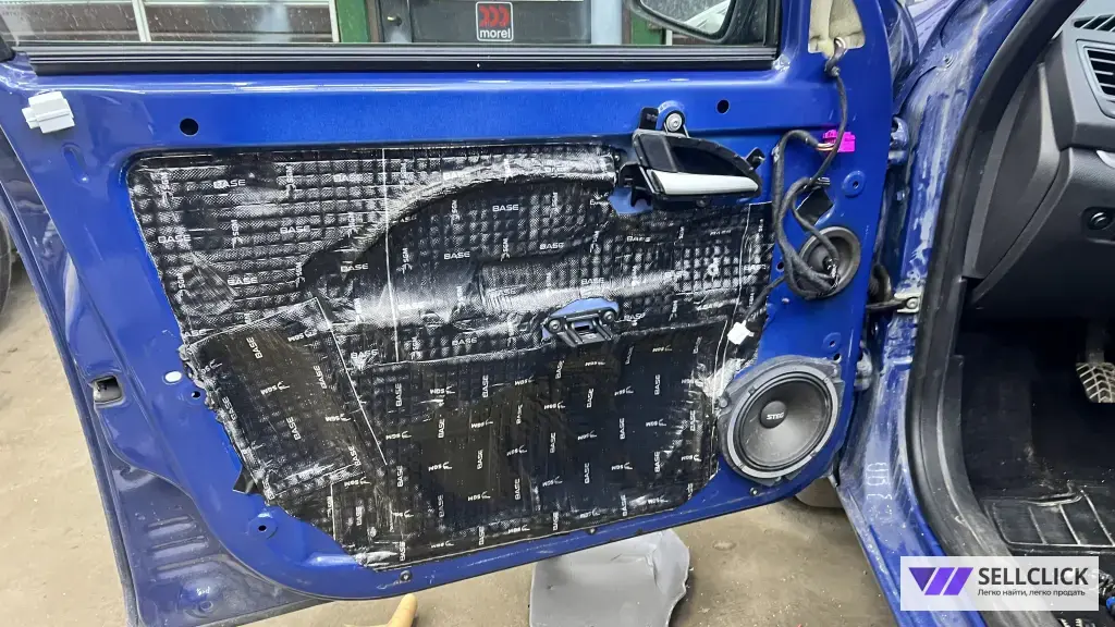 Установка музыки в автомобили
