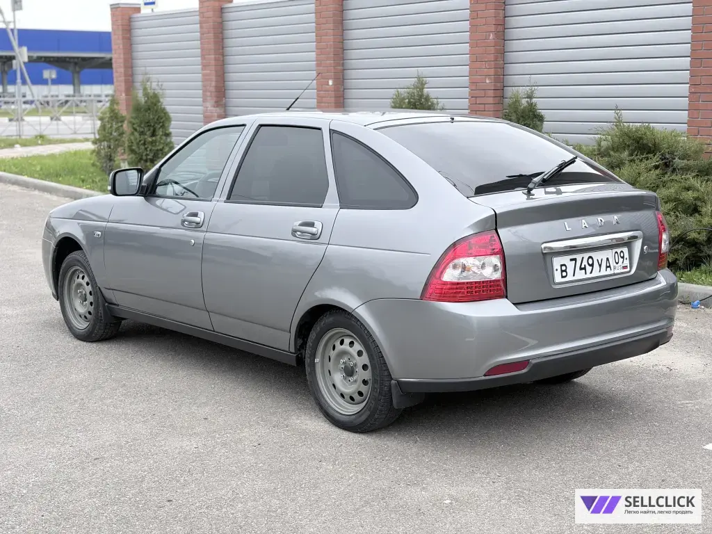 LADA (ВАЗ) Priora 1.6 Механическая, 2011, 177500 км