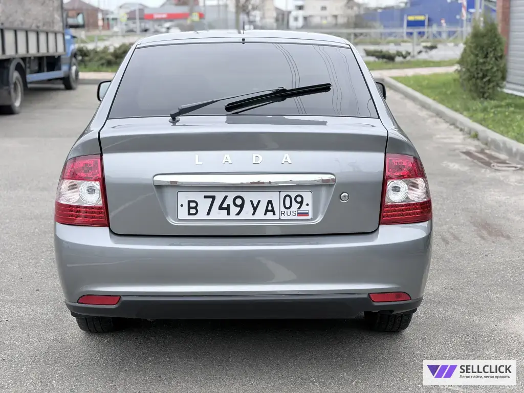 LADA (ВАЗ) Priora 1.6 Механическая, 2011, 177500 км