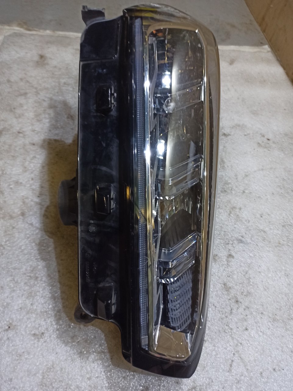 Фара LED