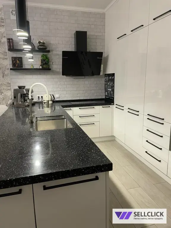 Квартира 2 комнаты, 103 м², 12/13 эт., Собственник