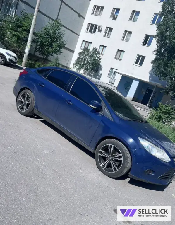 Ford Focus 1.6 Механическая, 2013, 200120 км