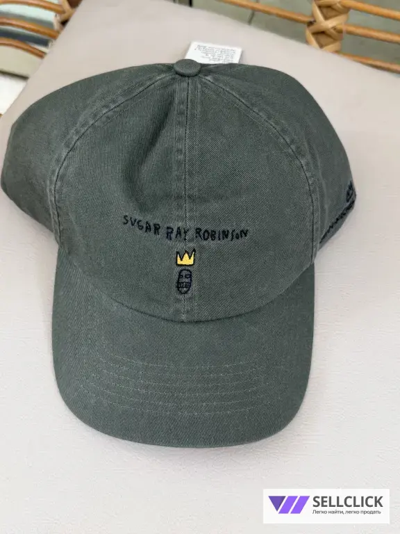 Бейсболка Uniqlo Jean Michel Basquiat