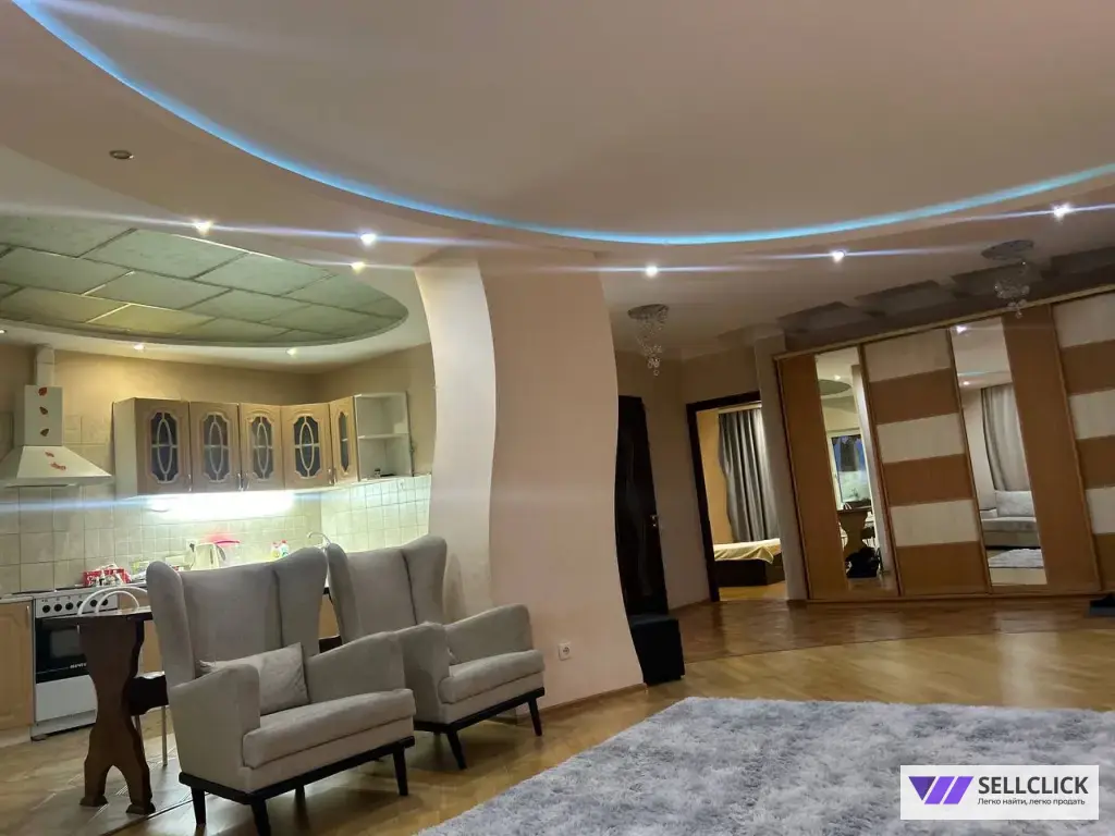 Квартира 3 комнаты, 90 м², 7/17 эт., Собственник