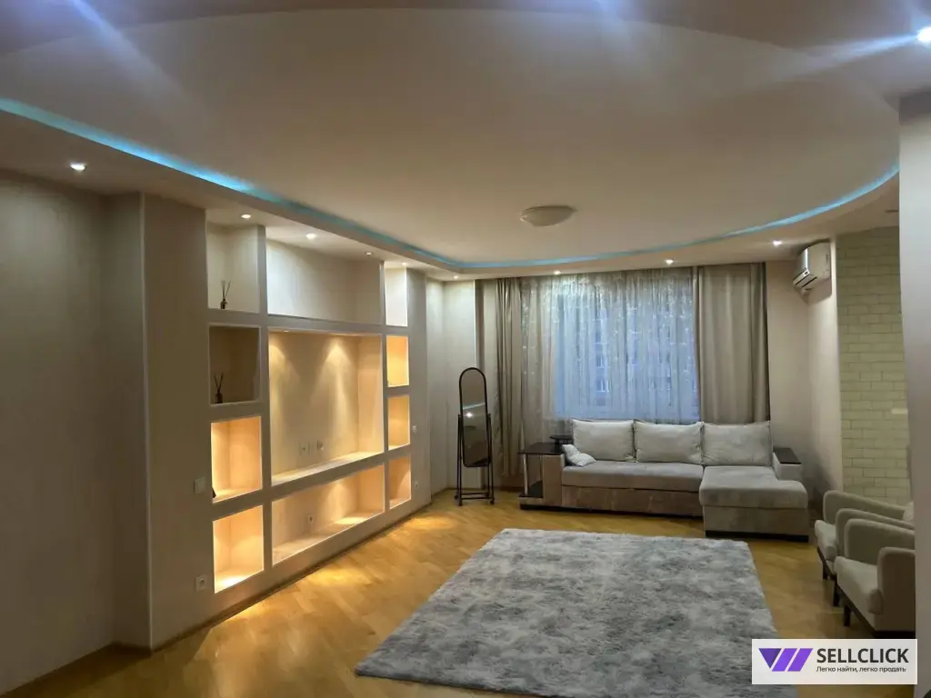 Квартира 3 комнаты, 90 м², 7/17 эт., Собственник
