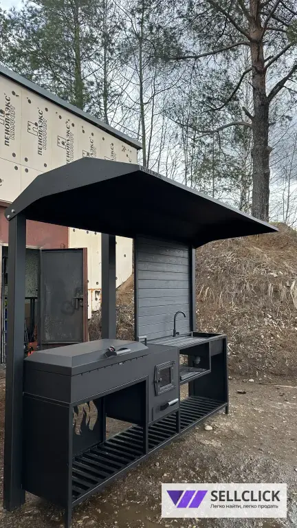 Мангальная зона с крышей