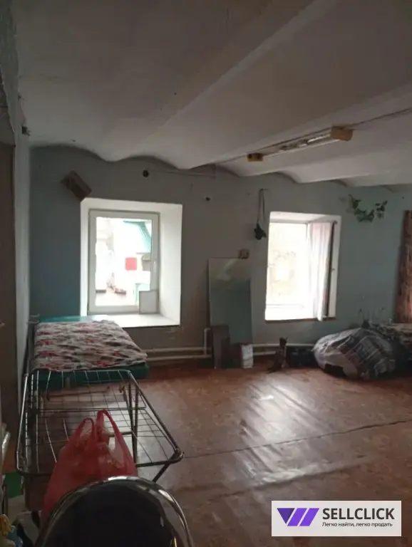 Дом 1001 м², участок 1 сот.