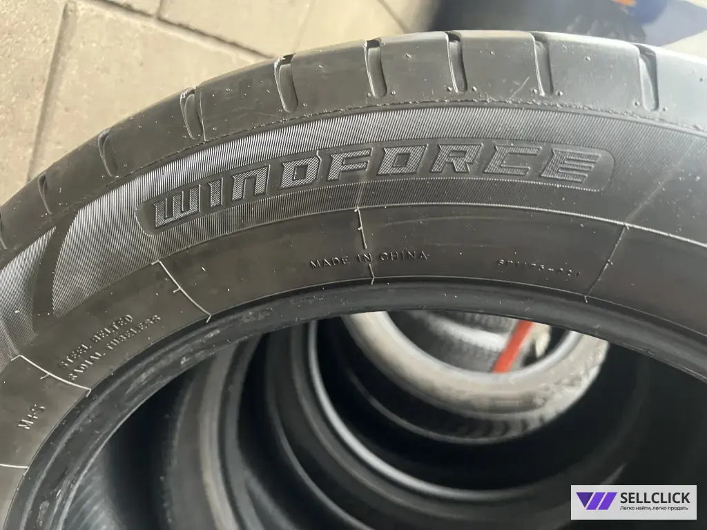 Шины летние 235/55 R19 105W