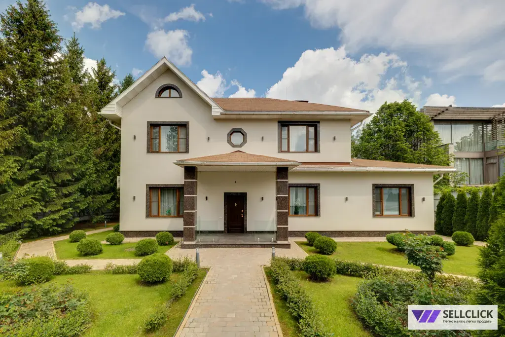 Коттедж 600 м², участок 30 сот.