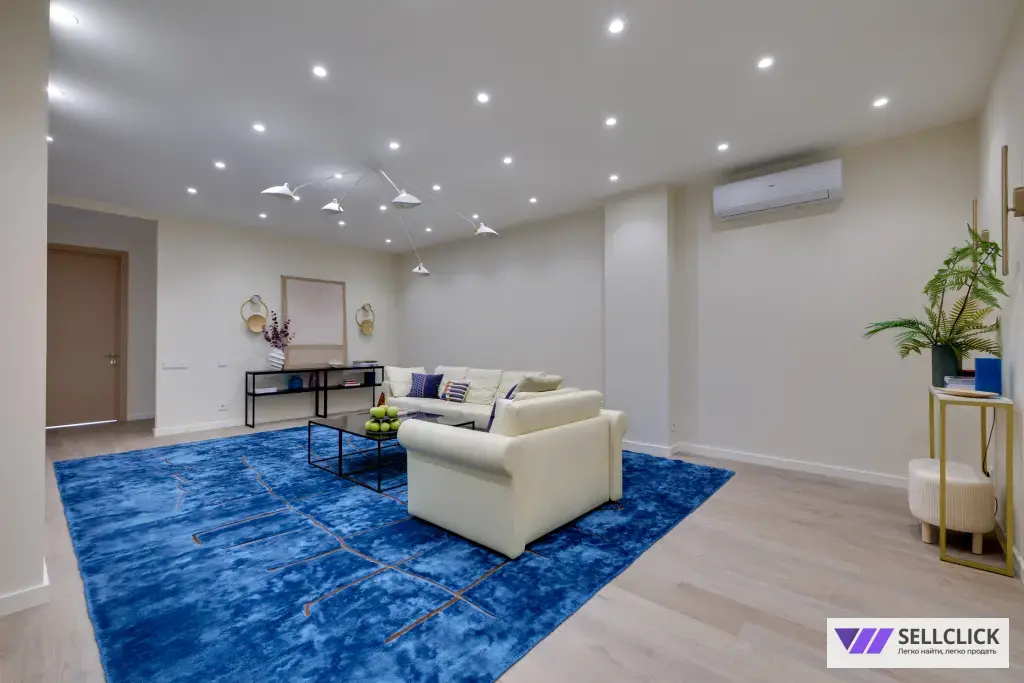 Квартира 3 комнаты, 130 м², 23/32 эт., Агент