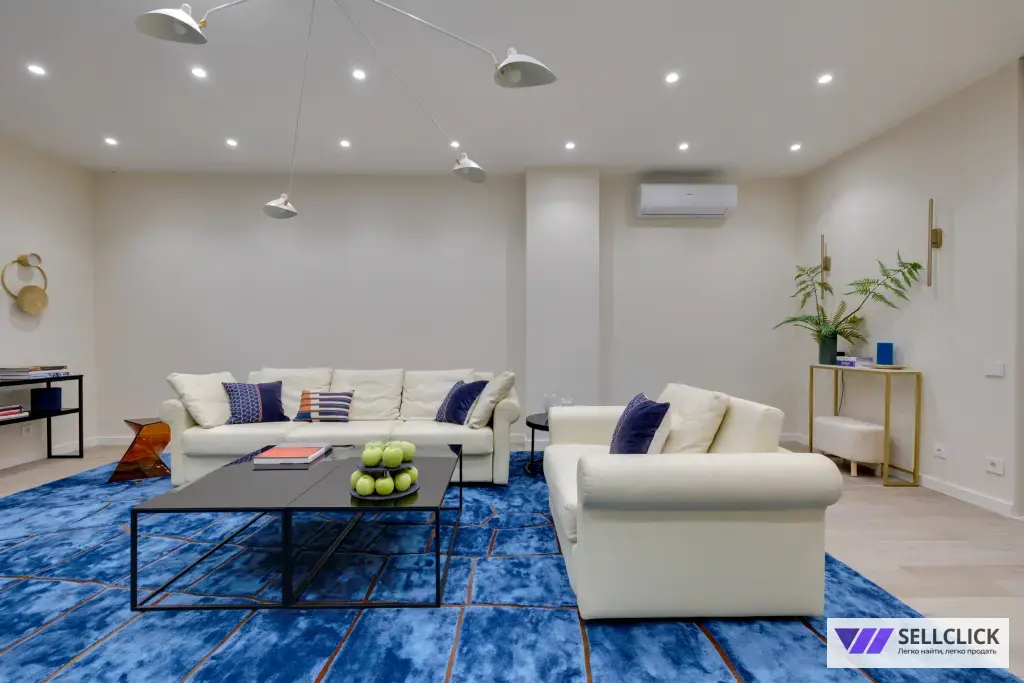 Квартира 3 комнаты, 130 м², 23/32 эт., Агент