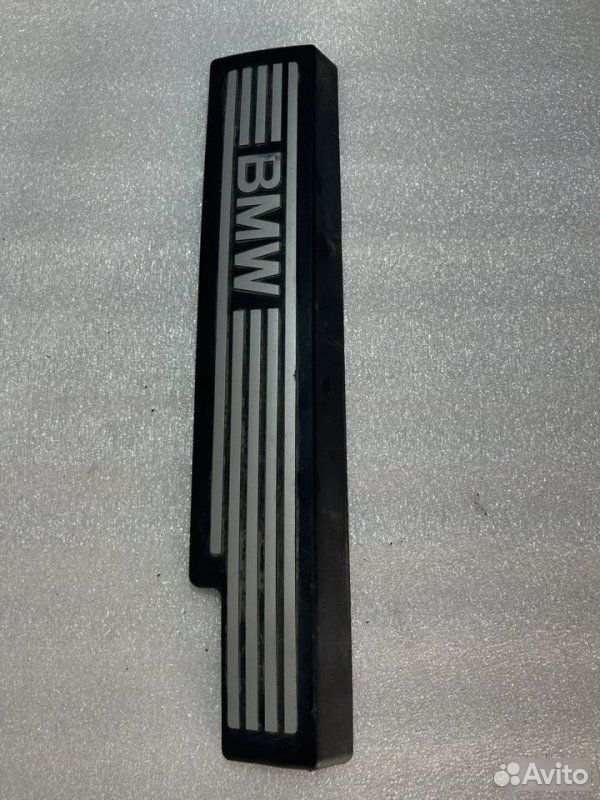 Декоративная накладка двигателя BMW X5 E70 N52B30