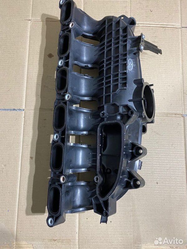 Впускной коллектор BMW 5 F07 N55B30 2011