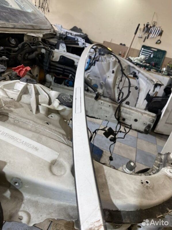 Молдинг крыши правый BMW 5 F10 N52B30 2010
