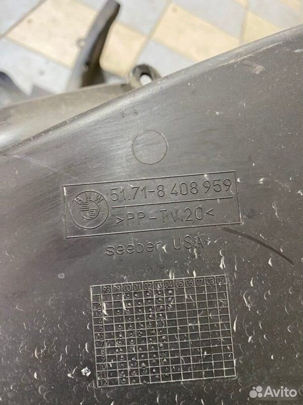 Кожух колесной ниши BMW X5 E53 M54B30 2006