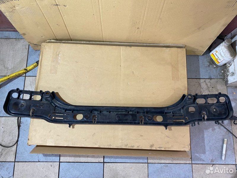 Кронштейн бампера задний BMW 5 E60 M54B30 2005