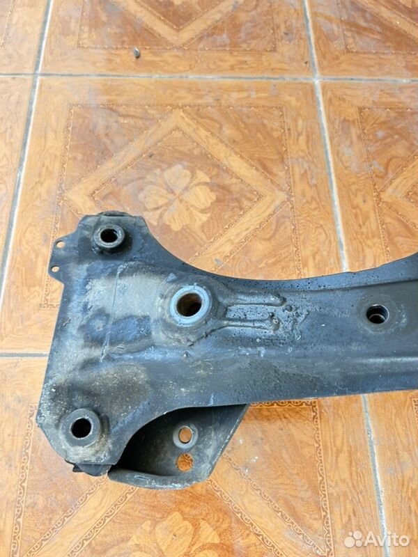 Подрамник передний BMW 3 E46 M54B25 2002