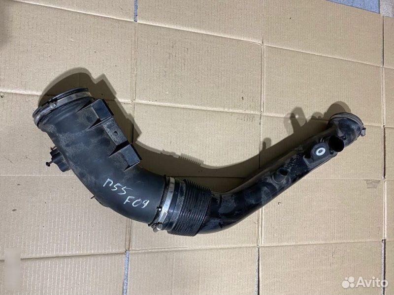 Патрубок воздушного фильтра BMW 5 F07 N55B30 2010