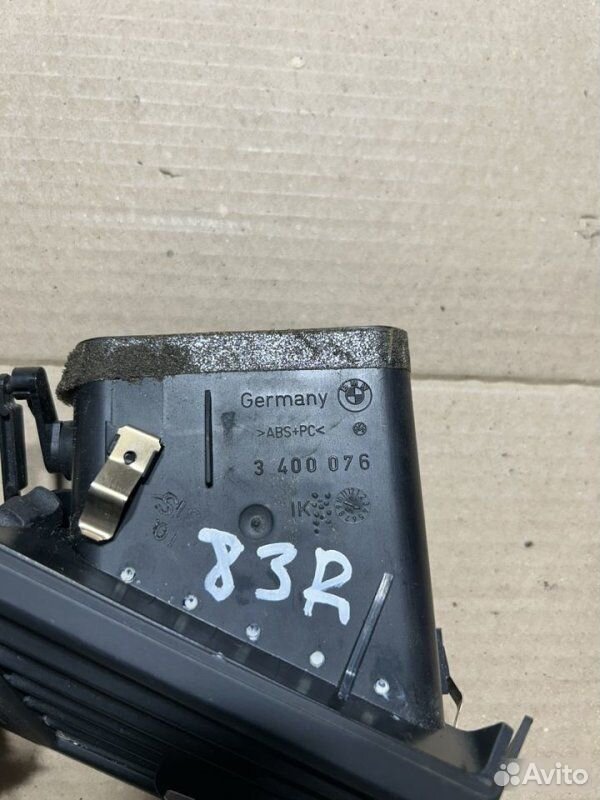 Воздуховод отопителя правый BMW X3 E83 N52B30 2008