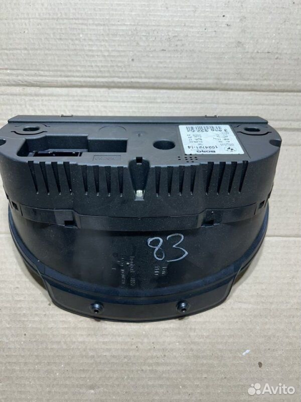 Панель приборов BMW X3 E83 N52B30 2006