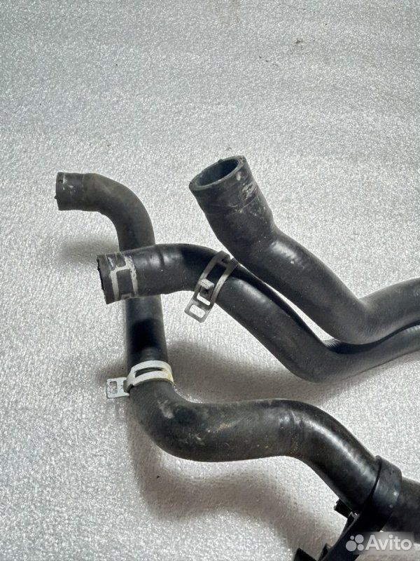 Патрубок отопителя BMW 5 F10 N52B30 2010