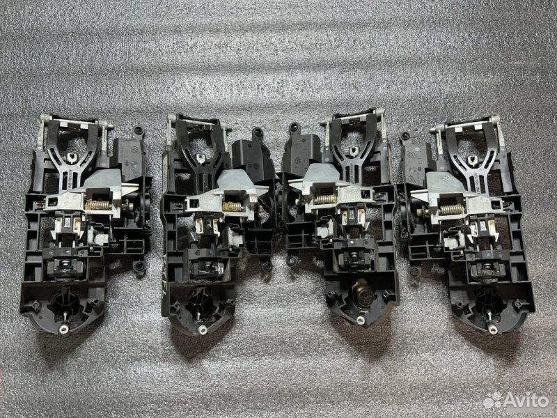 Кронштейн ручки двери BMW 7 F01 N54B30 2010