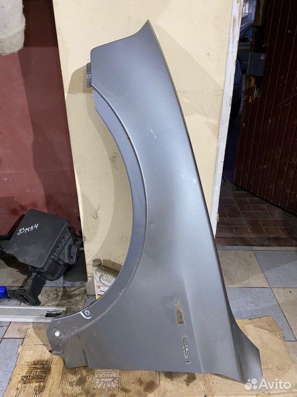 Крыло переднее BMW X3 E83 M54B30 2004