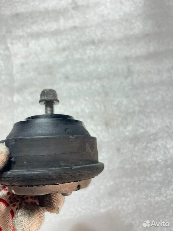 Подушка двигателя передняя BMW 3 E46 M54B25 2002