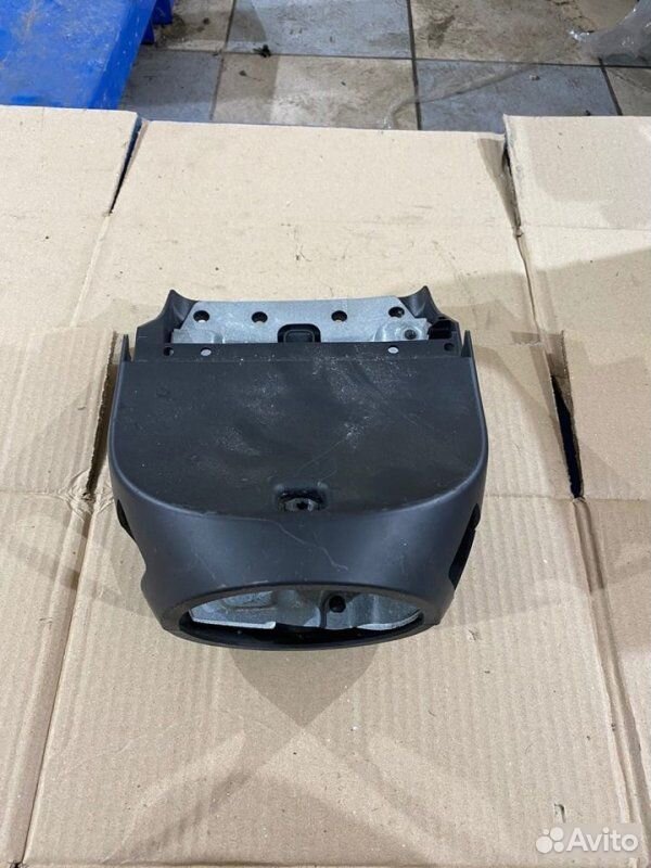 Кожух рулевой колонки BMW X5 E53 M54B30 2006