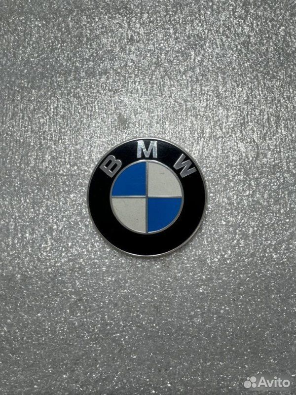 Эмблема на крышку багажника BMW 3 F30 N20B20 2012