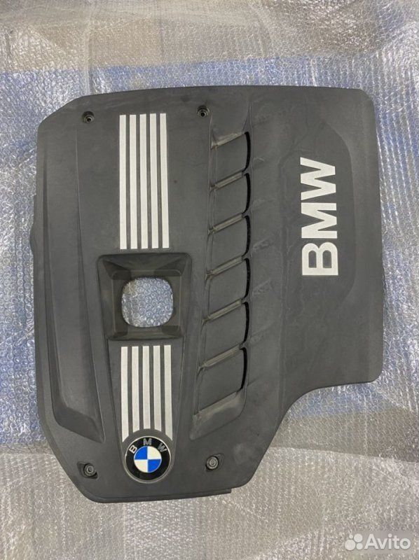 Декоративная крышка двигателя BMW 5 F10 N52B30