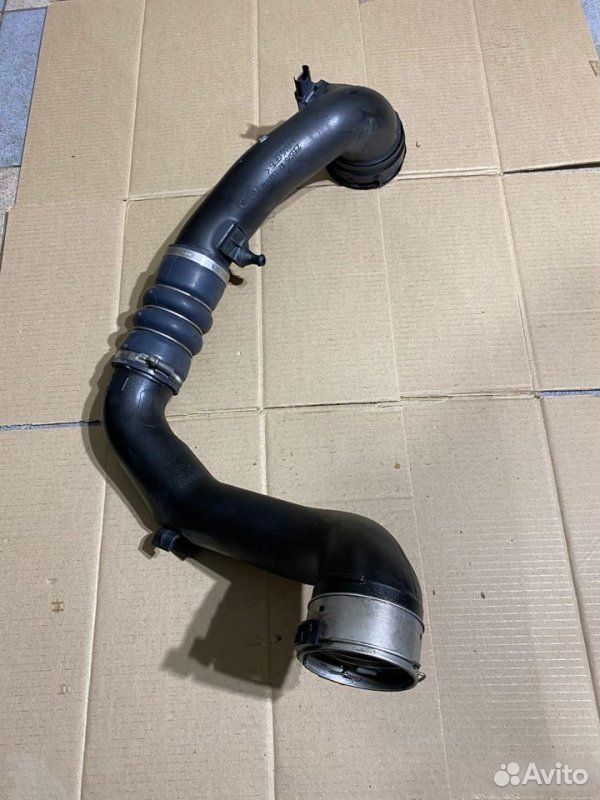 Воздуховод наддува BMW 5 F07 N55B30 2010
