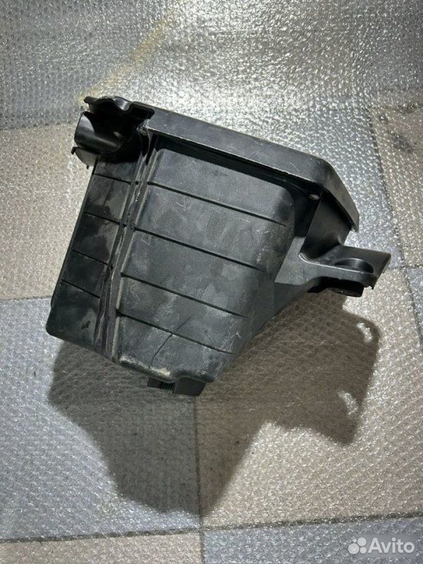 Корпус воздушного фильтра BMW 3 E46 N46B20 2003